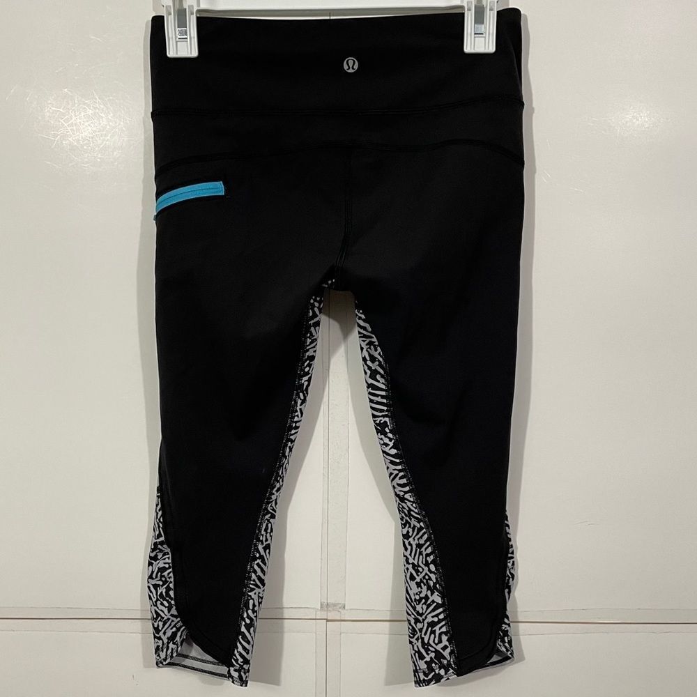 Lululemon Run Top Speed Brushed Crop Leggings - image 2